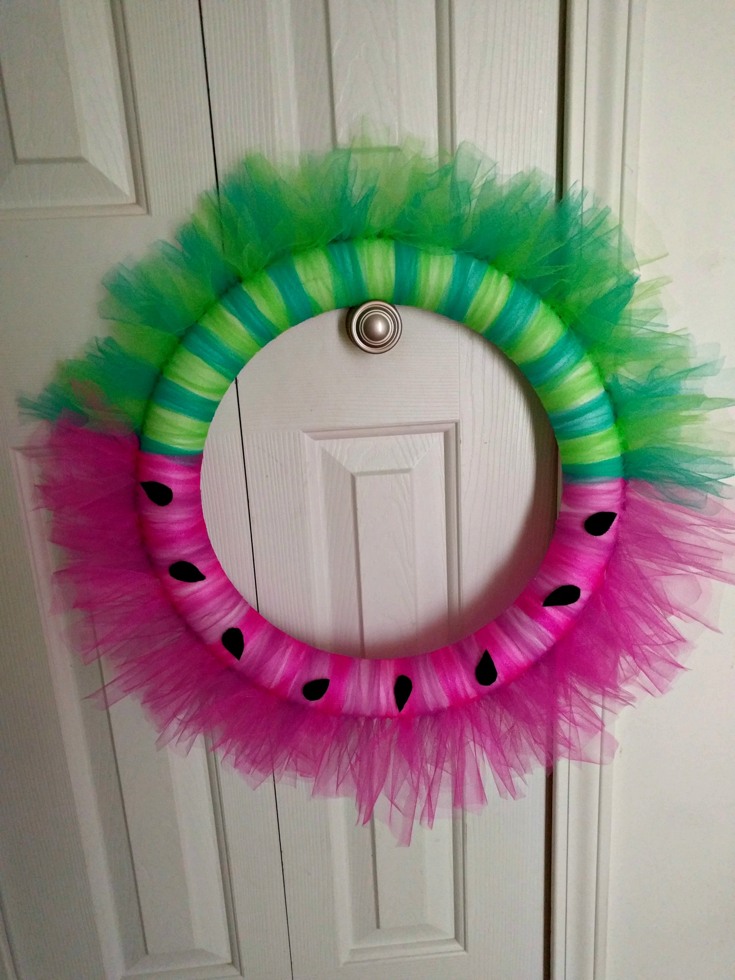 DIY: Watermelon Wreath - Our Home with Hounds